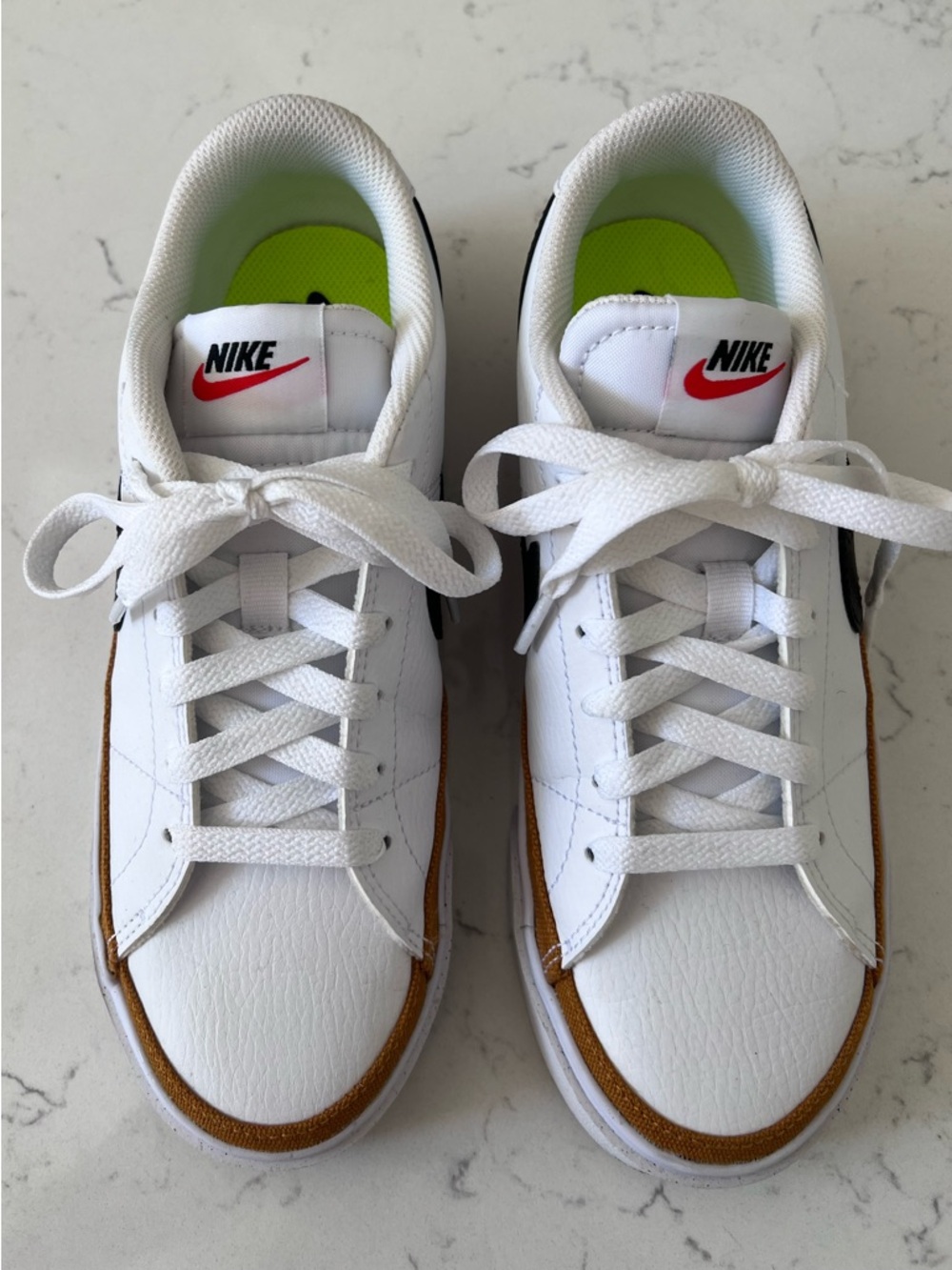 Nike Women’s size 6.5